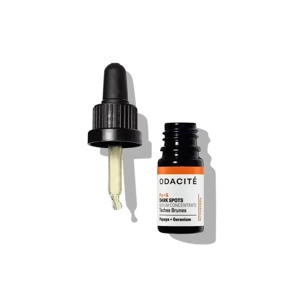 Un sérum concentré multi-actif qui aide à atténuer les taches pigmentaires tout en améliorant visiblement l’apparence de la peau mature. Enrichi en enzymes de fruits.