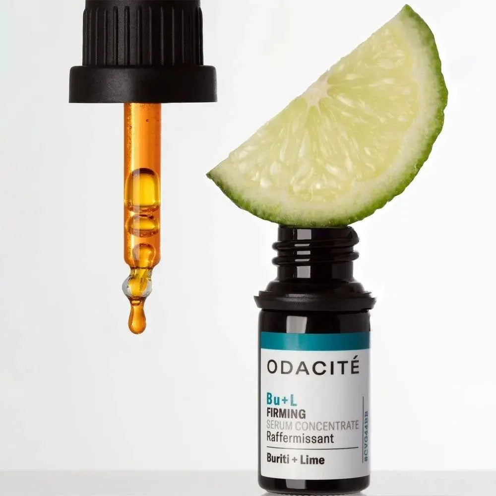 Ce sérum haute performance aide la peau à paraître plus tonique et raffermie, grâce au Bêta-Carotène et à un complexe rare de fruits amazoniens.