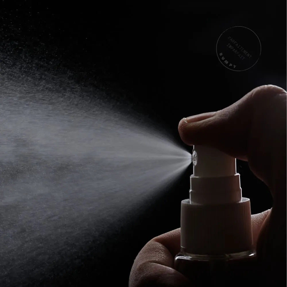 "All Blacks LEGEND laisse son empreinte sur la peau des hommes qui veulent toujours le meilleur. Cette fragrance puissante et épicée vous donnera envie d'aller plus loin, plus fort.
Soyez légendaire avec All Blacks LEGEND.
Ce coffret contient une Eau de toilette 80ml + un gel douche 250ml + 1 gourde."