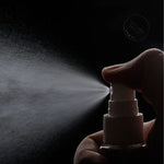 "All Blacks LEGEND laisse son empreinte sur la peau des hommes qui veulent toujours le meilleur. Cette fragrance puissante et épicée vous donnera envie d'aller plus loin, plus fort.
Soyez légendaire avec All Blacks LEGEND.
Ce coffret contient une Eau de toilette 80ml + un gel douche 250ml + 1 gourde."