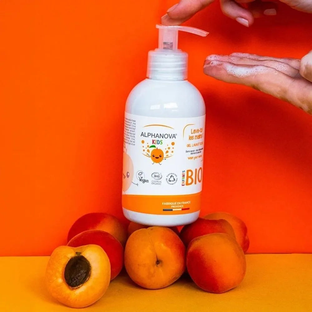 LAVE TOI LES MAINS” ABRICOT BIO* ALPHANOVA KIDS (250ml) Ma boutique