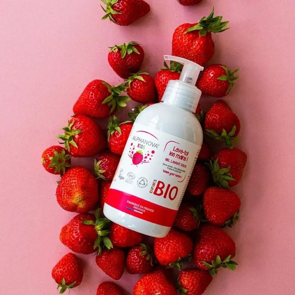 LAVE TOI LES MAINS” FRAISE BIO* ALPHANOVA KIDS (250ml) Ma boutique