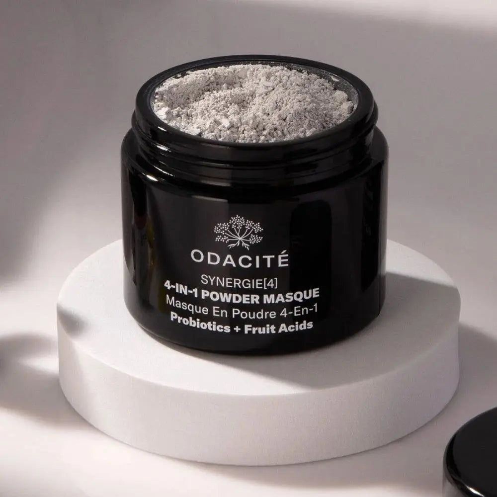 Un masque en poudre probiotique perfecteur de peau 4 en 1 qui associe en synergie des ingrédients pour : détoxifier, peler, éclaircir et renforcer la fermeté.
[Détails supplémentaires]
Idéal pour : les peaux fatiguées, congestionnées et polluées qui ont besoin d'un rafraîchissement en profondeur et d'une transformation éclatante.
Problèmes ciblés : teint terne, texture de la peau, congestion, pores obstrués et accumulation de peau morte.

