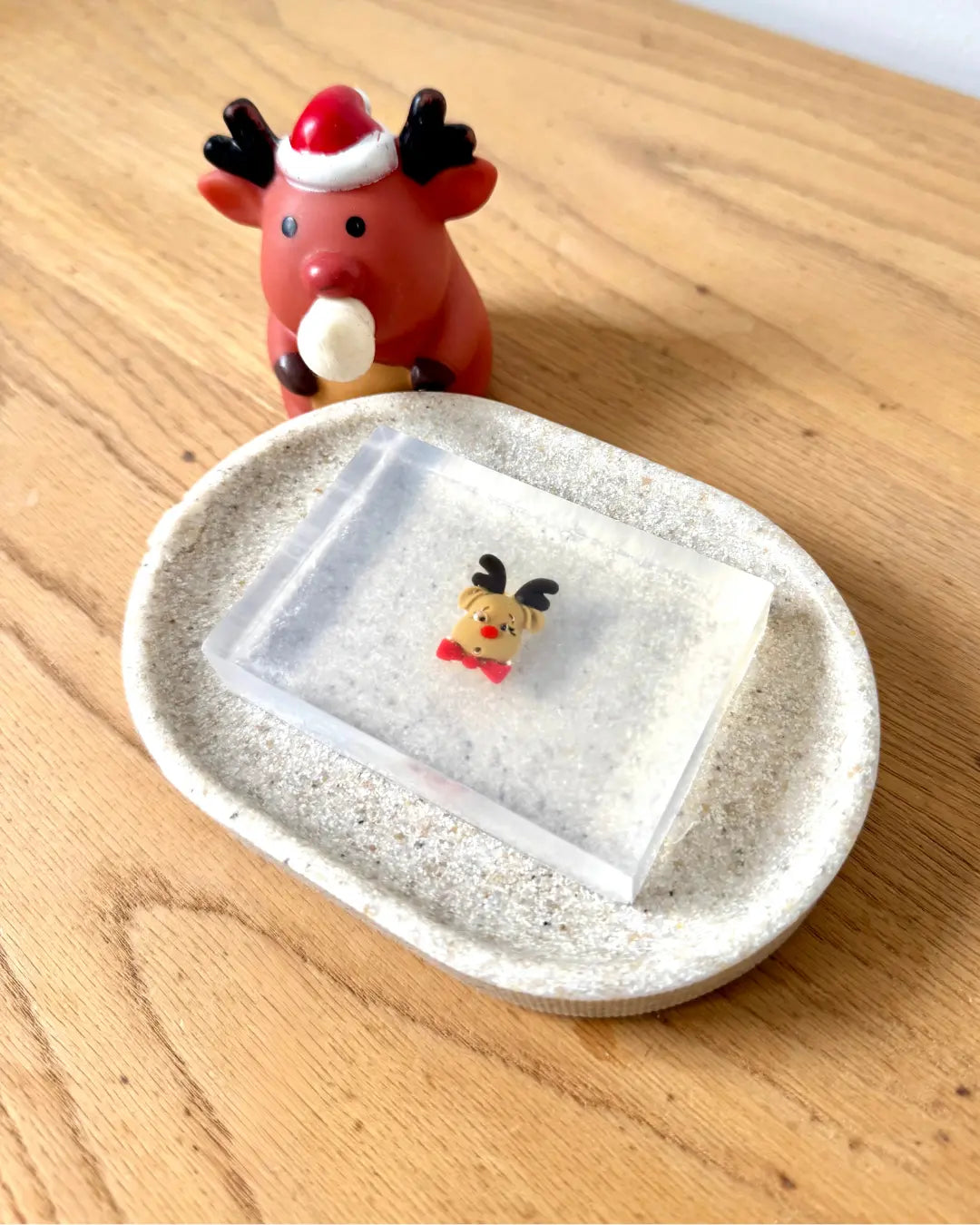 Savon Rennes de Noël avec Surprise - Cadeau Noël Enfant Fait Main en France Soap Hit
