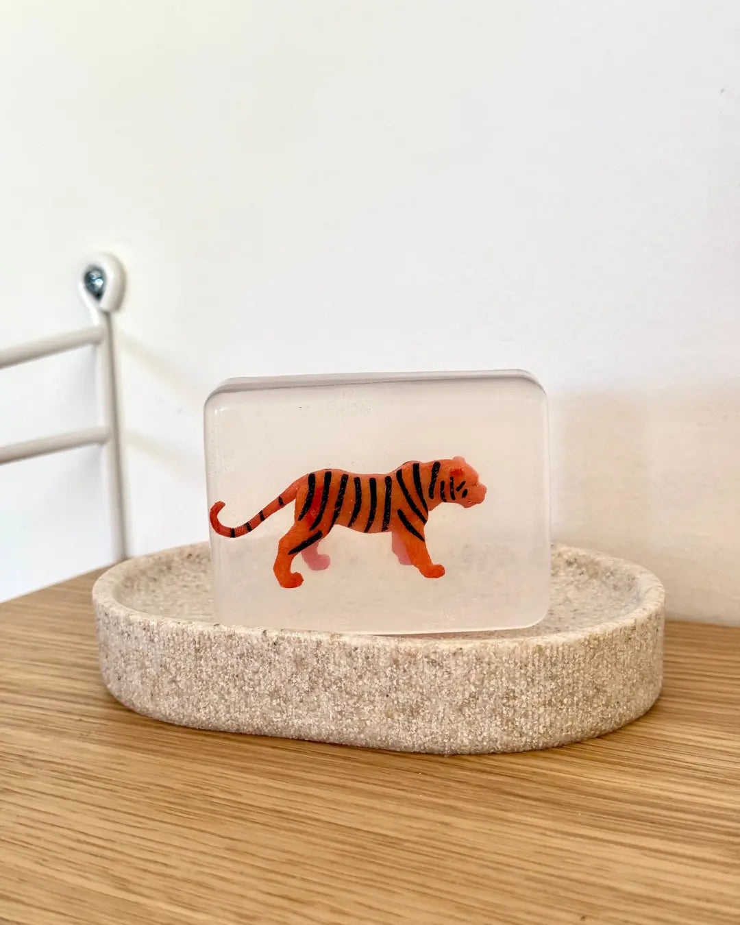 Savon Tigre avec Surprise - Savon Enfant Fait Main en France Soap Hit