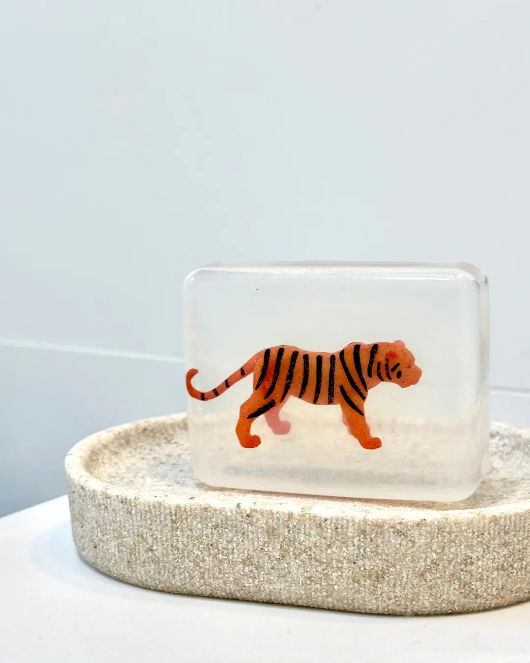 Savon Tigre avec Surprise - Savon Enfant Fait Main en France Soap Hit