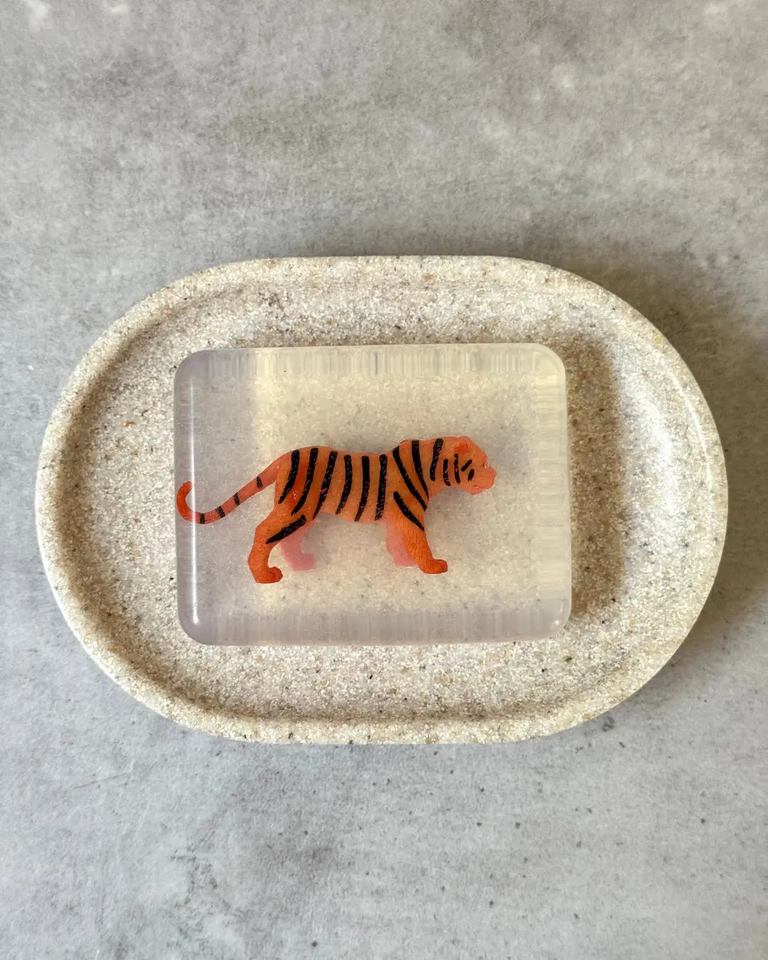 Savon Tigre avec Surprise - Savon Enfant Fait Main en France Soap Hit