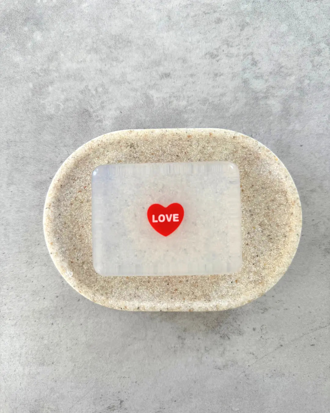 Savon Surprise Love Coeur Rouge - Cadeau Saint-Valentin Fait Main en France Soap Hit
