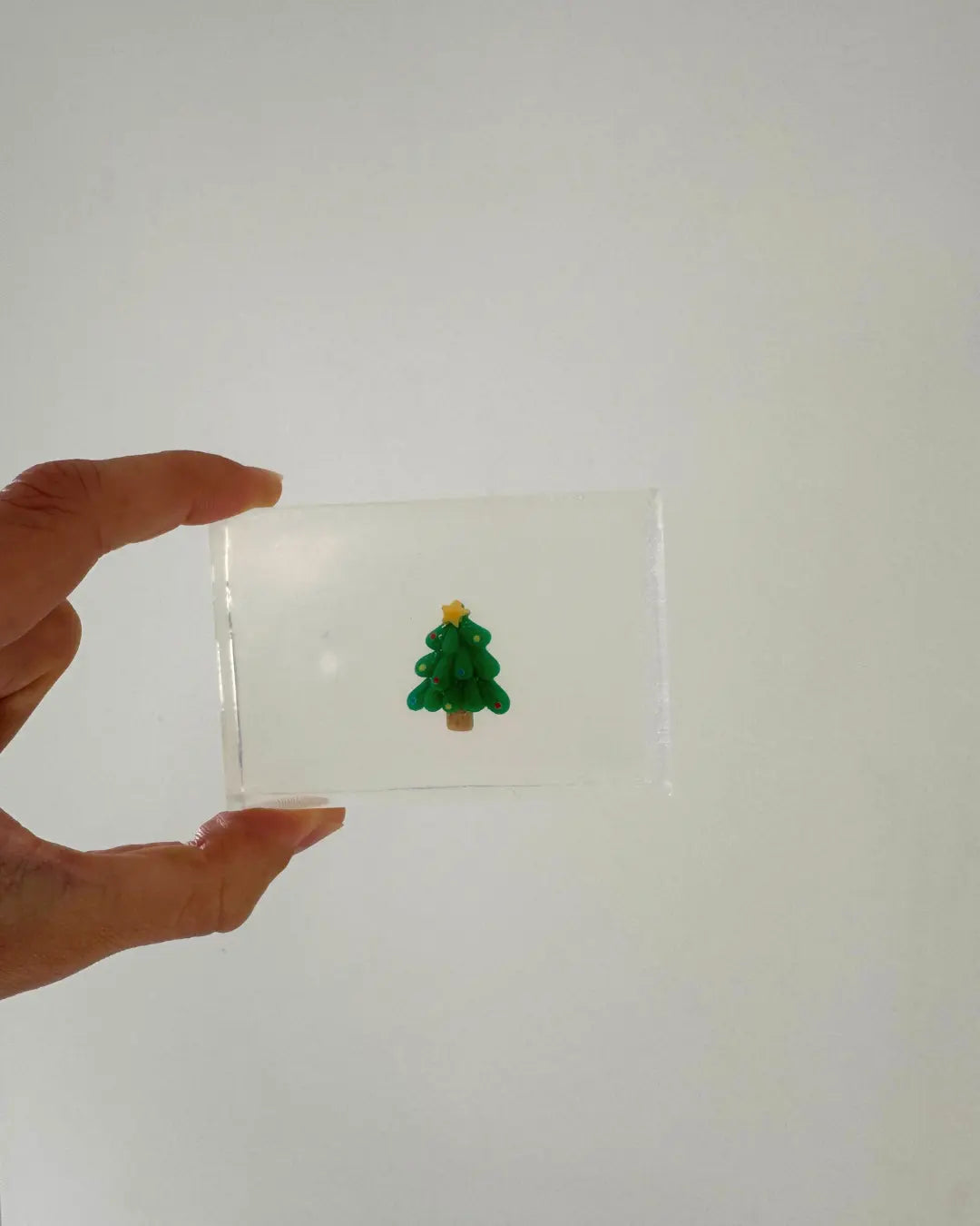Savon Sapin de Noël avec Surprise - Cadeau Noël Enfant Fait Main en France Soap Hit