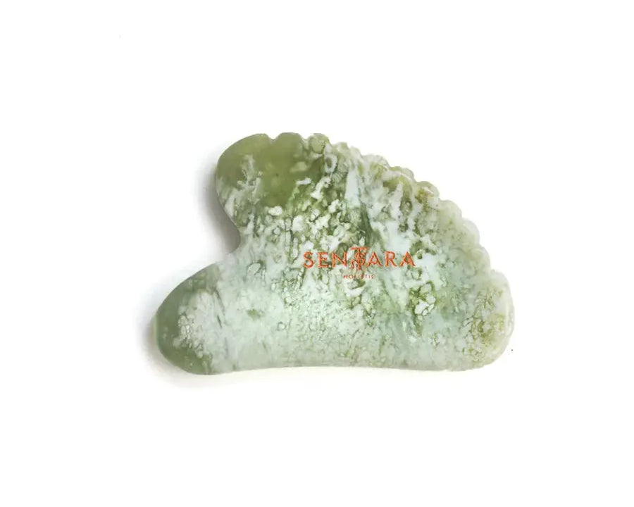 SENTARA : GUA SHA VISAGE -  JADE VERT CŒUR A DENTS Bumpy