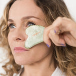 SENTARA : GUA SHA VISAGE -  JADE VERT CŒUR A DENTS Bumpy