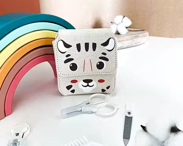 Plic : Set manucure bébé Tigre